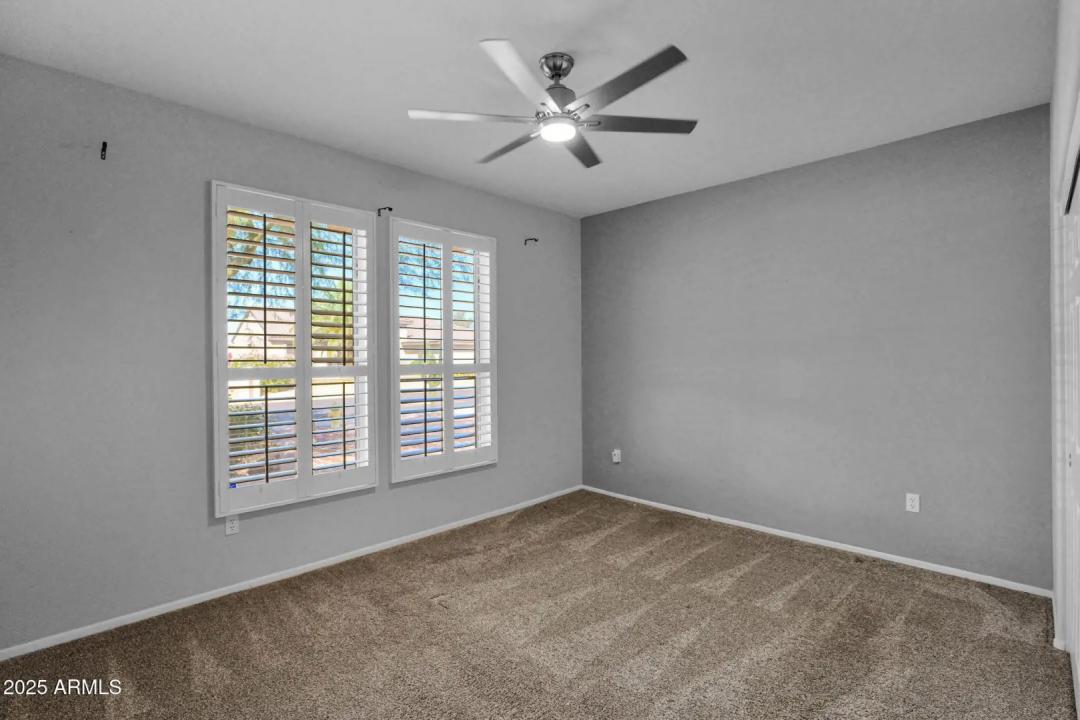 Real Estate Picture 23