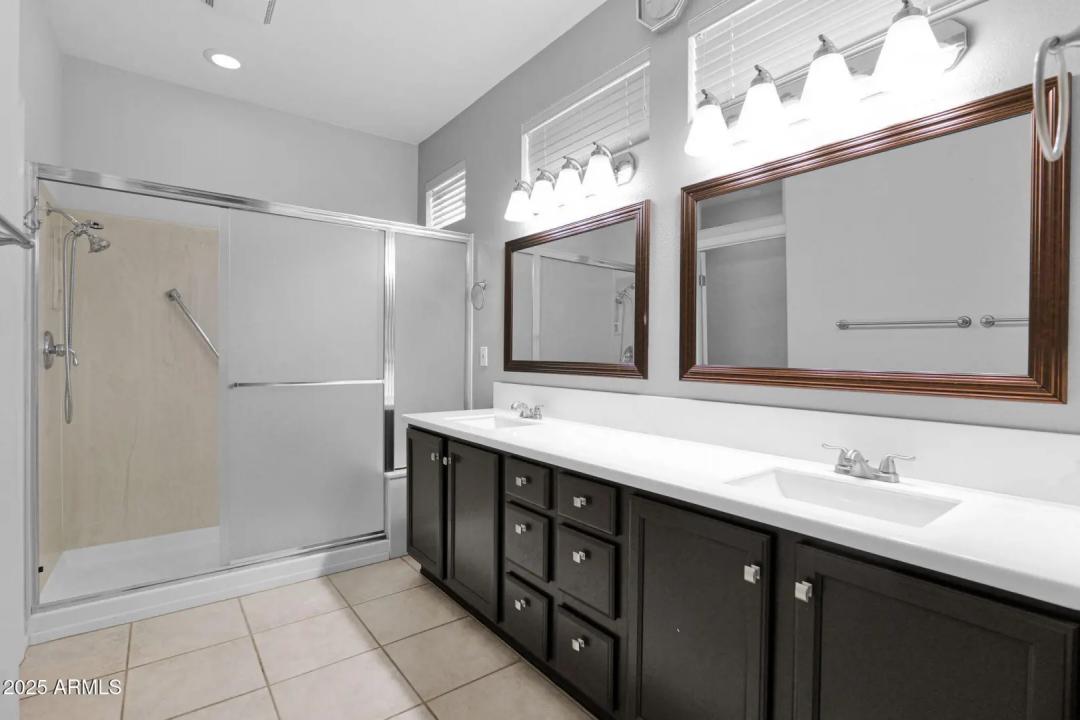 Real Estate Picture 21