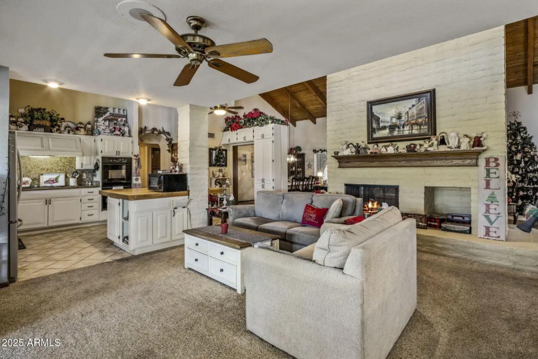 Real Estate Picture 6