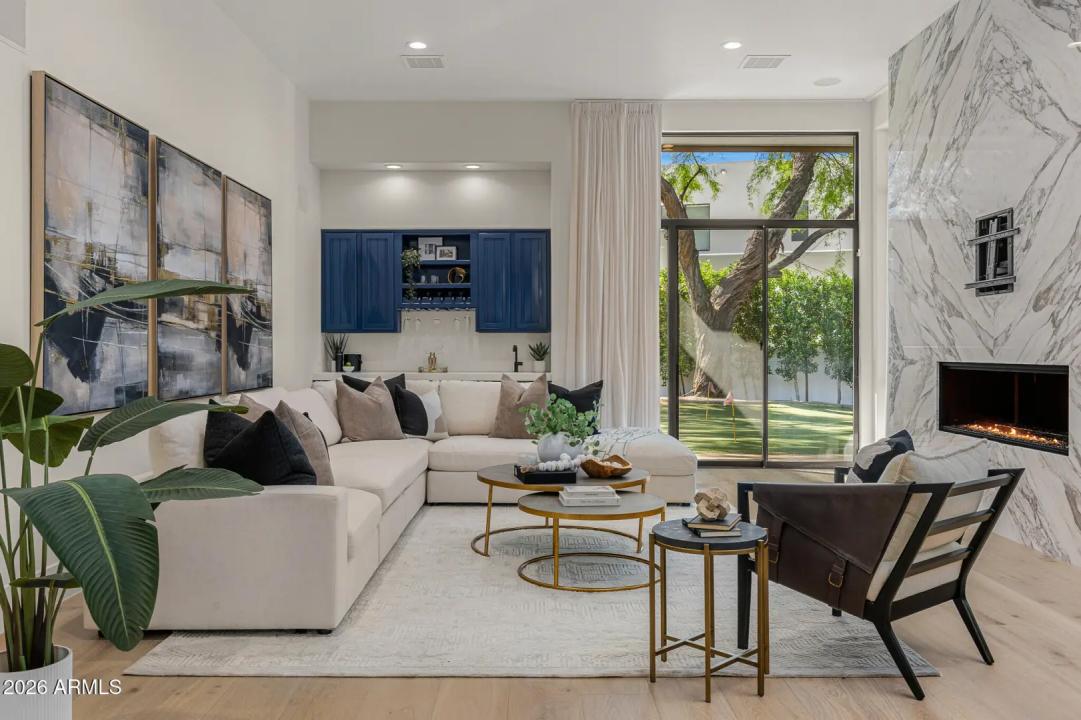 Real Estate Picture 2