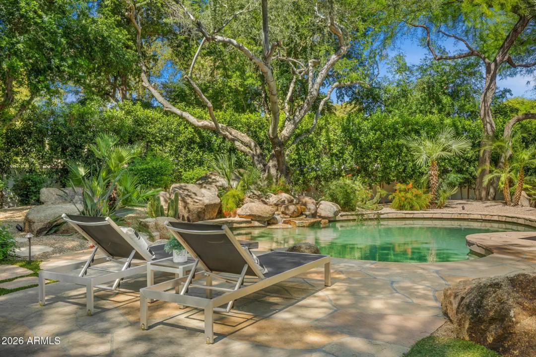 Real Estate Picture 28