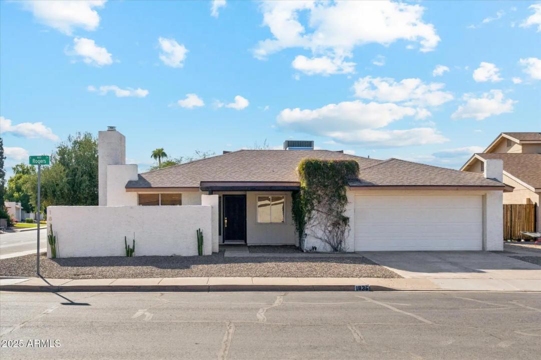 Real Estate Picture 1