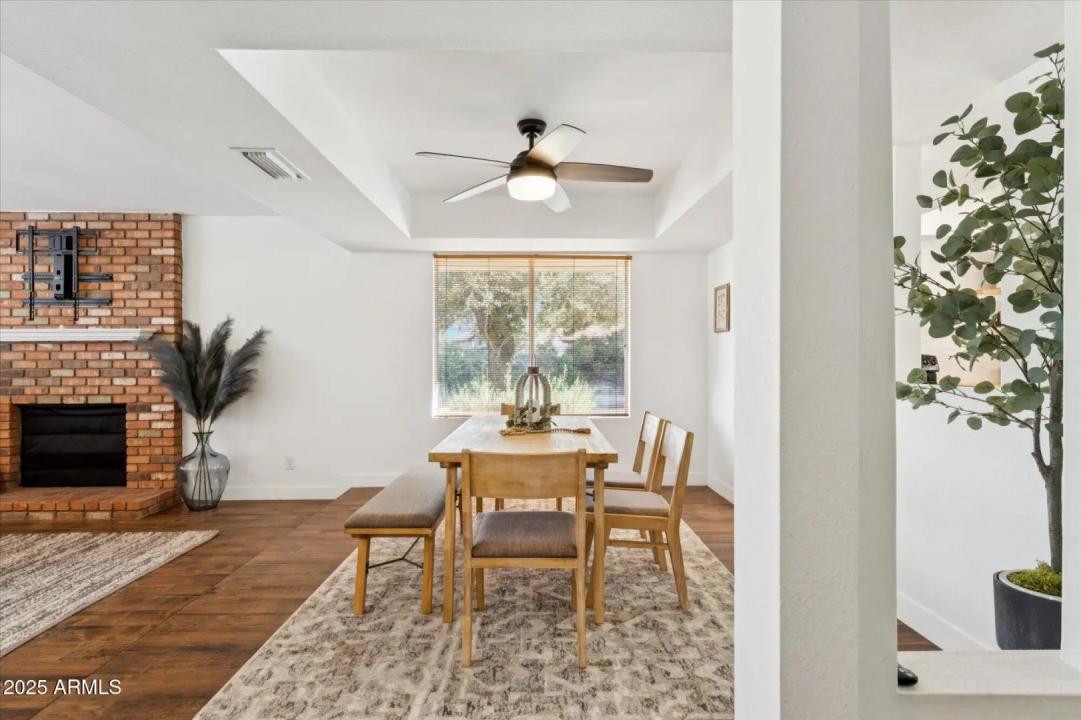 Real Estate Picture 6
