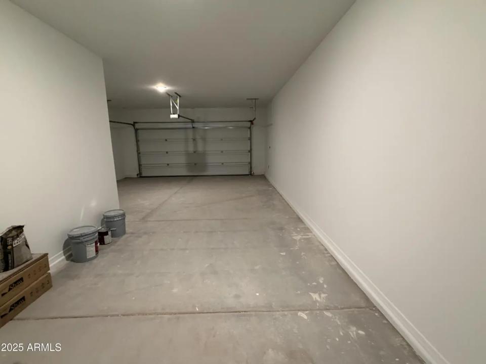 Real Estate Picture 6