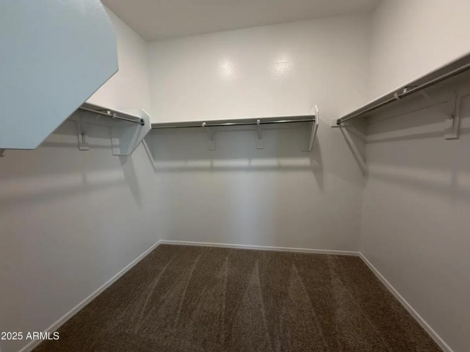 Real Estate Picture 18