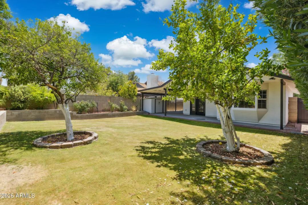 Real Estate Picture 27