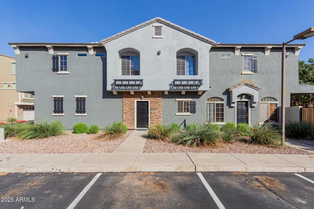 Real Estate Picture 1