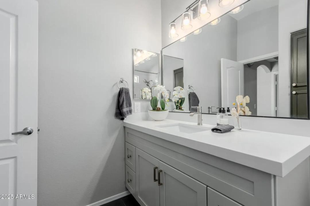 Real Estate Picture 21