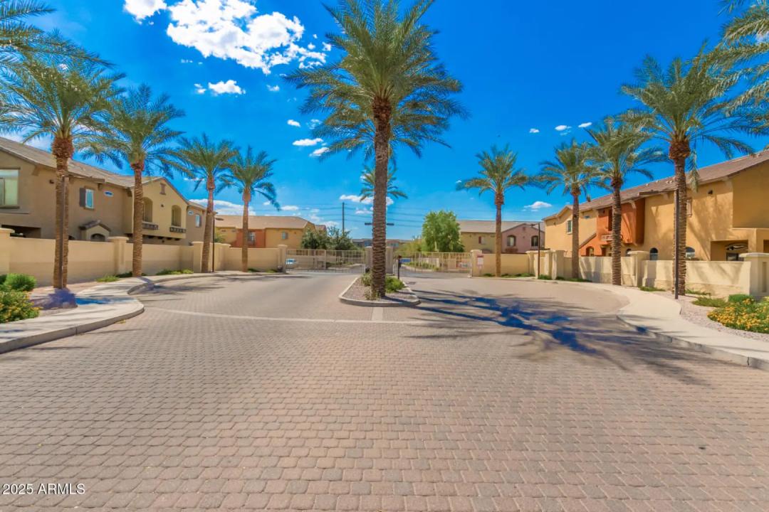 Real Estate Picture 31