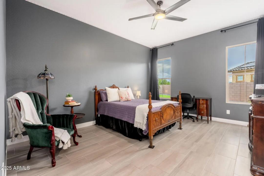 Real Estate Picture 31