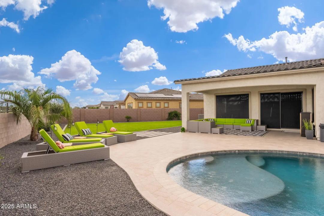 Real Estate Picture 52