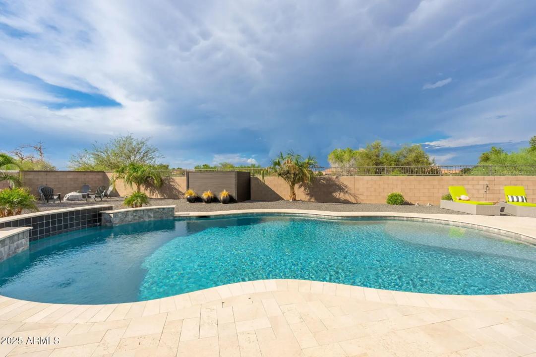 Real Estate Picture 54