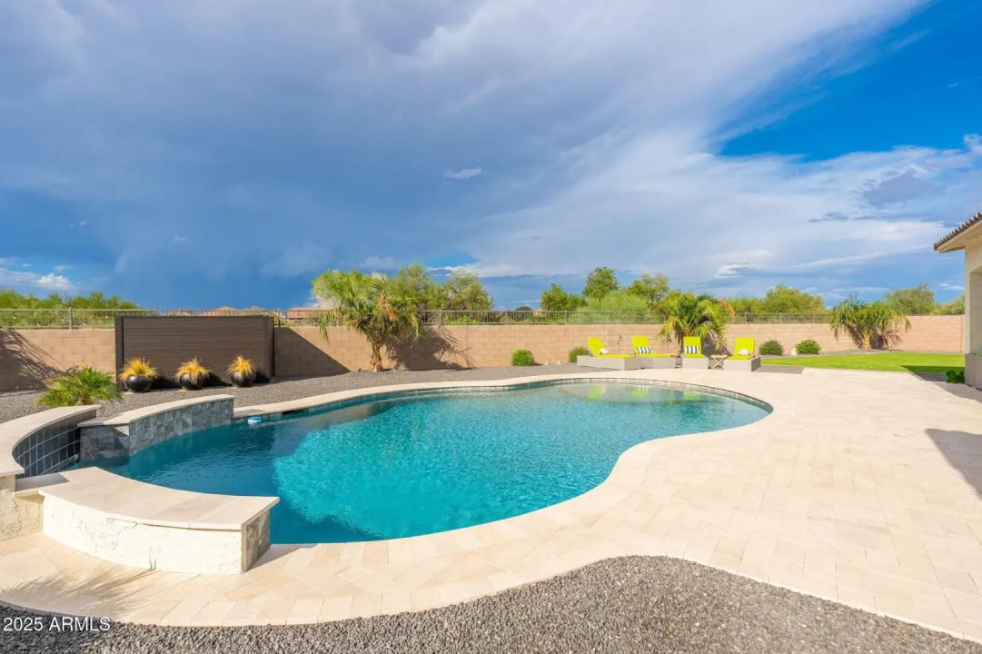 Real Estate Picture 55