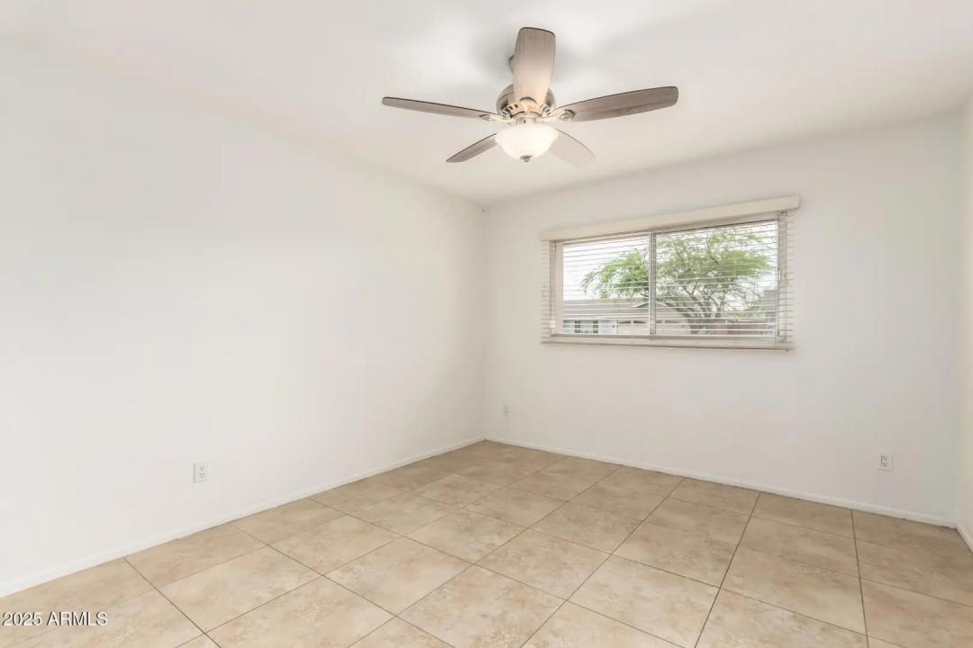 Real Estate Picture 20