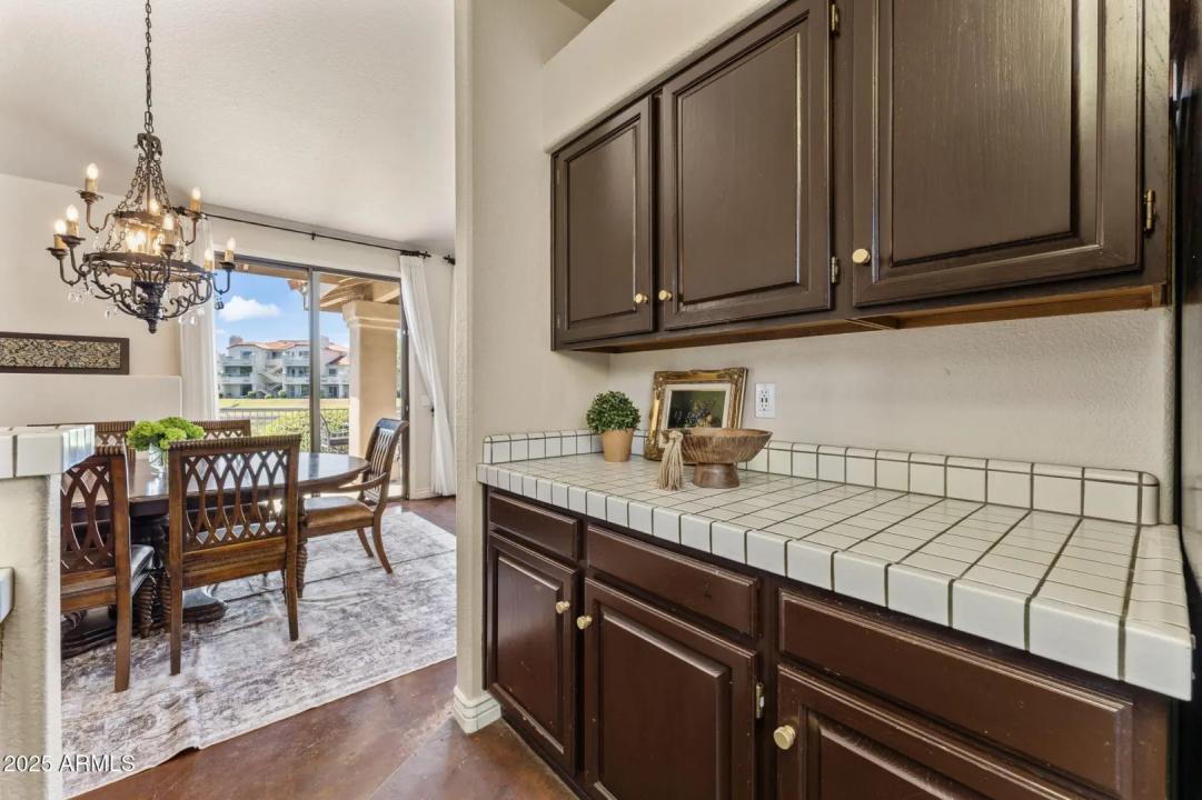 Real Estate Picture 15