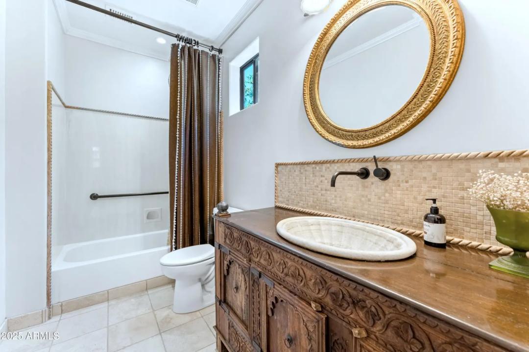 Real Estate Picture 22