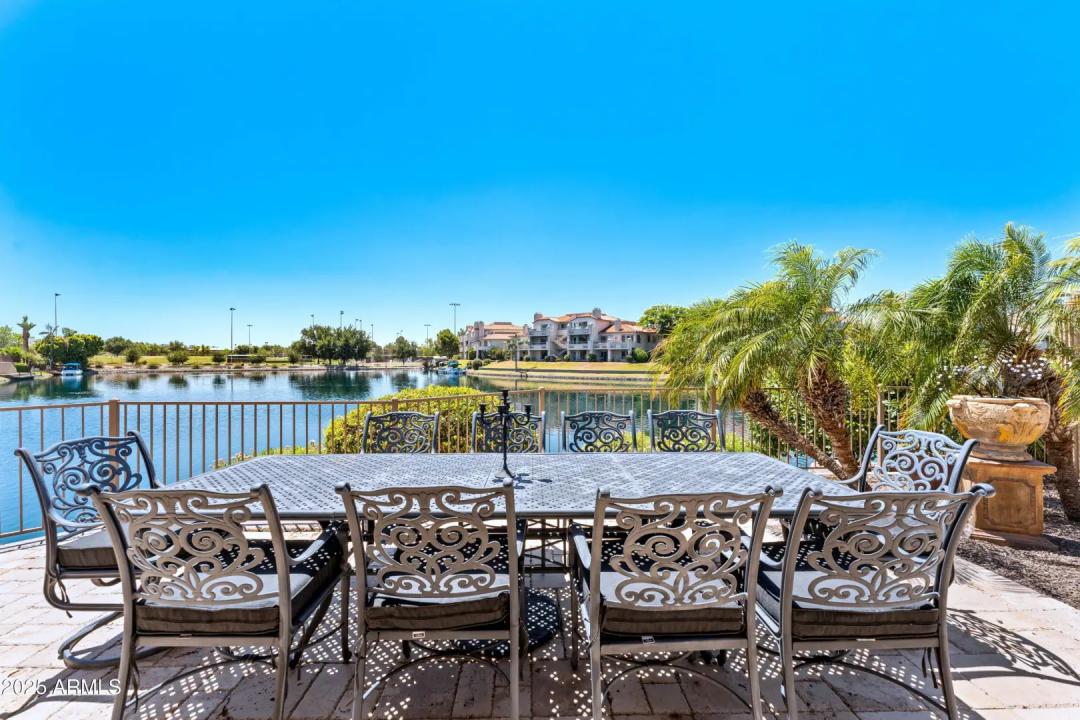 Real Estate Picture 2