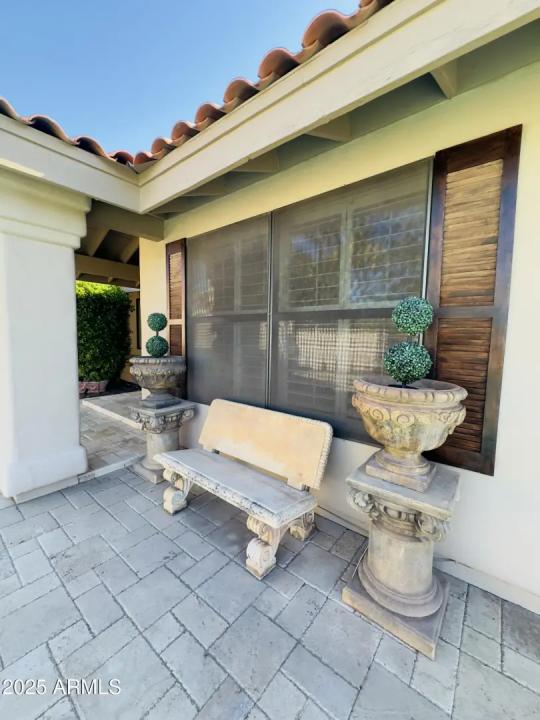 Real Estate Picture 30