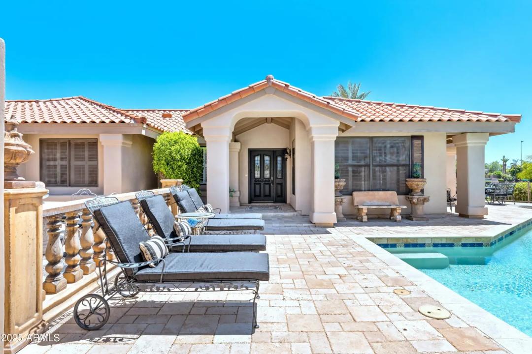 Real Estate Picture 32