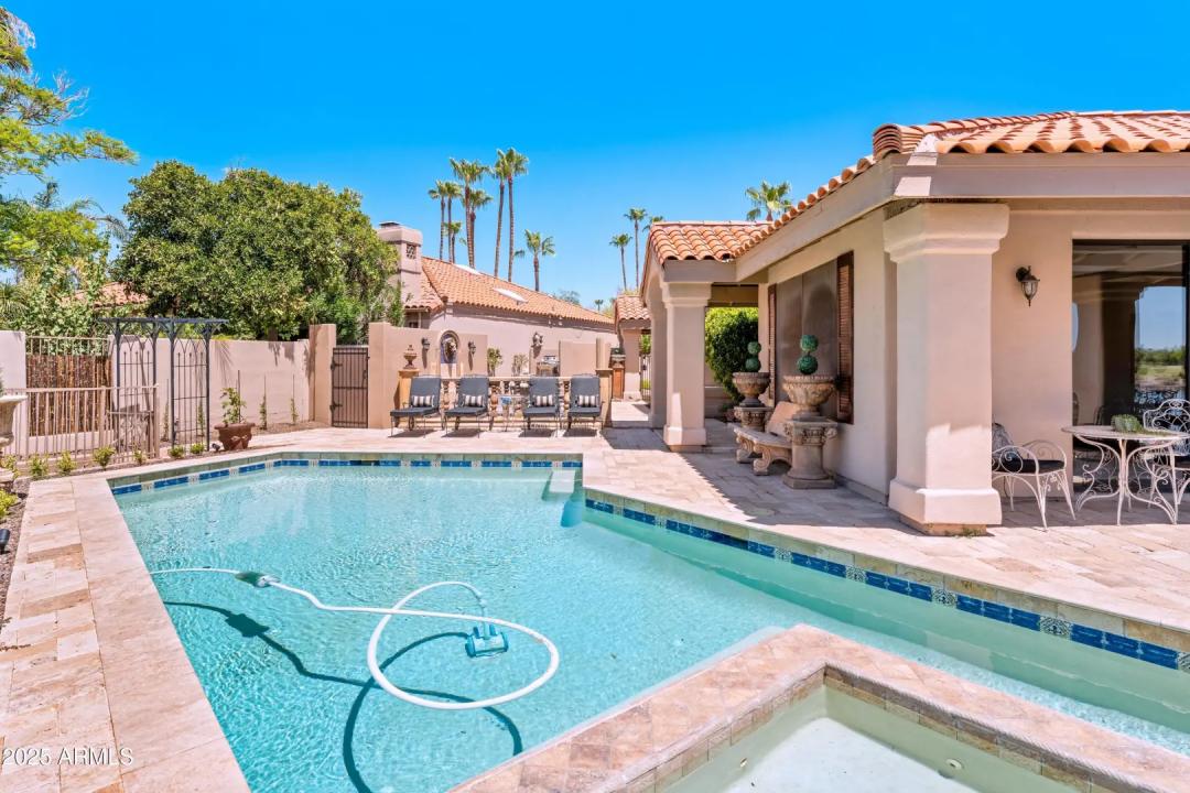 Real Estate Picture 36