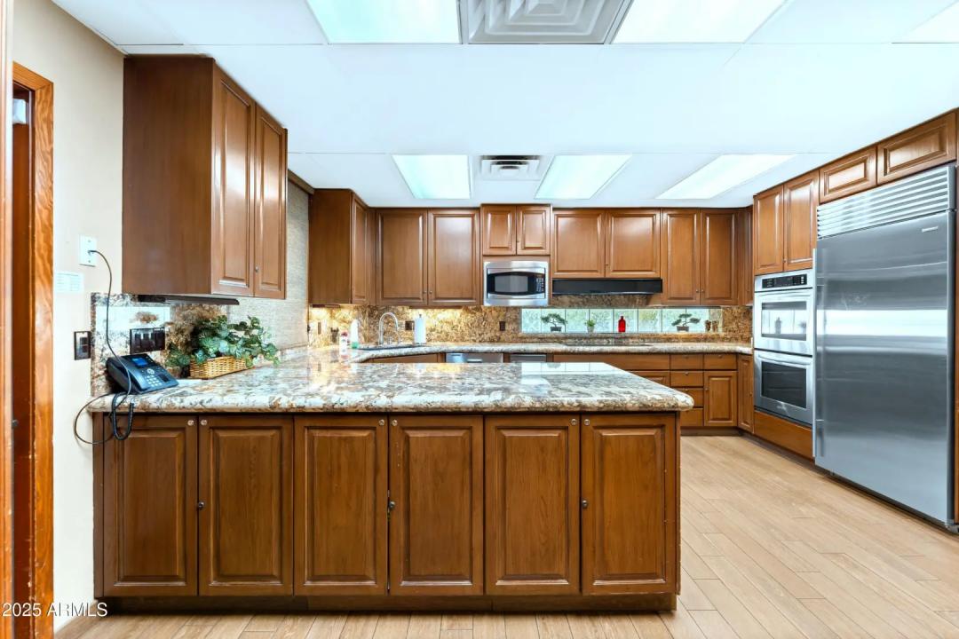 Real Estate Picture 42