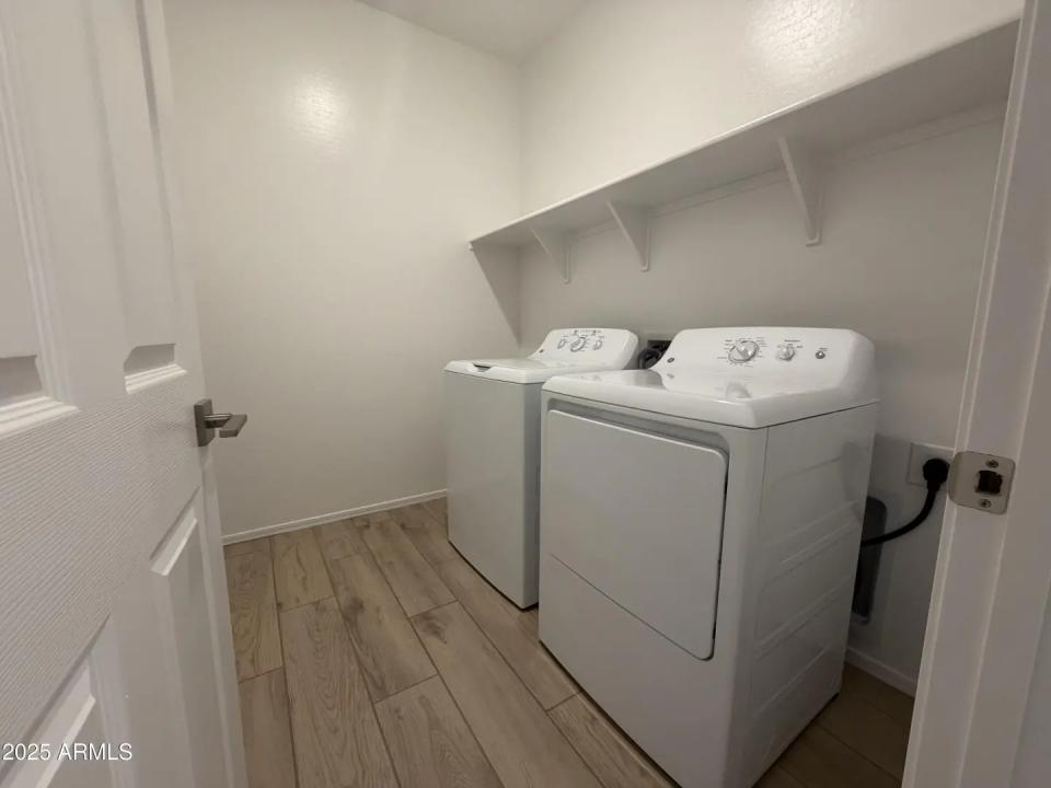 Real Estate Picture 20