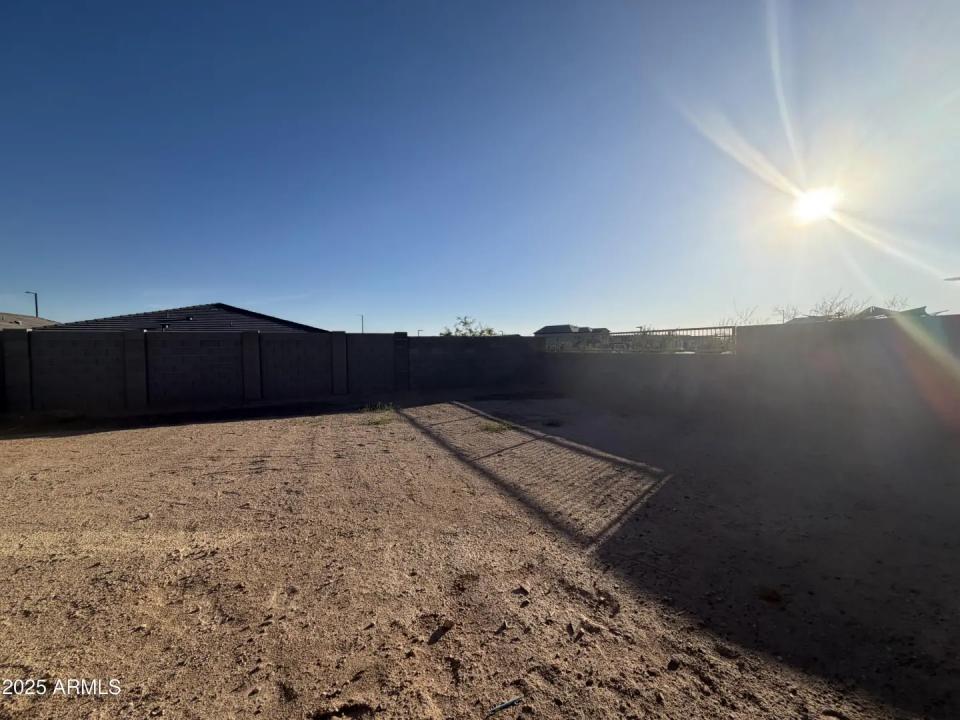 Real Estate Picture 22