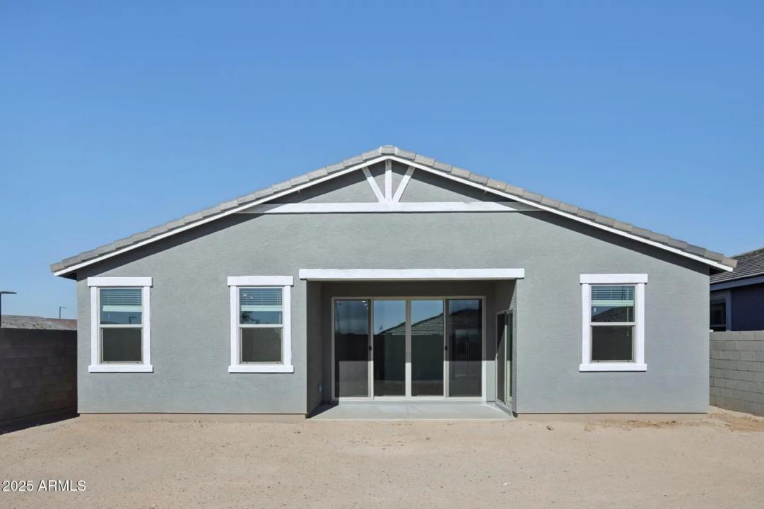 Real Estate Picture 33