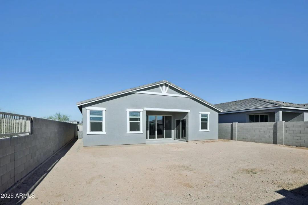 Real Estate Picture 34