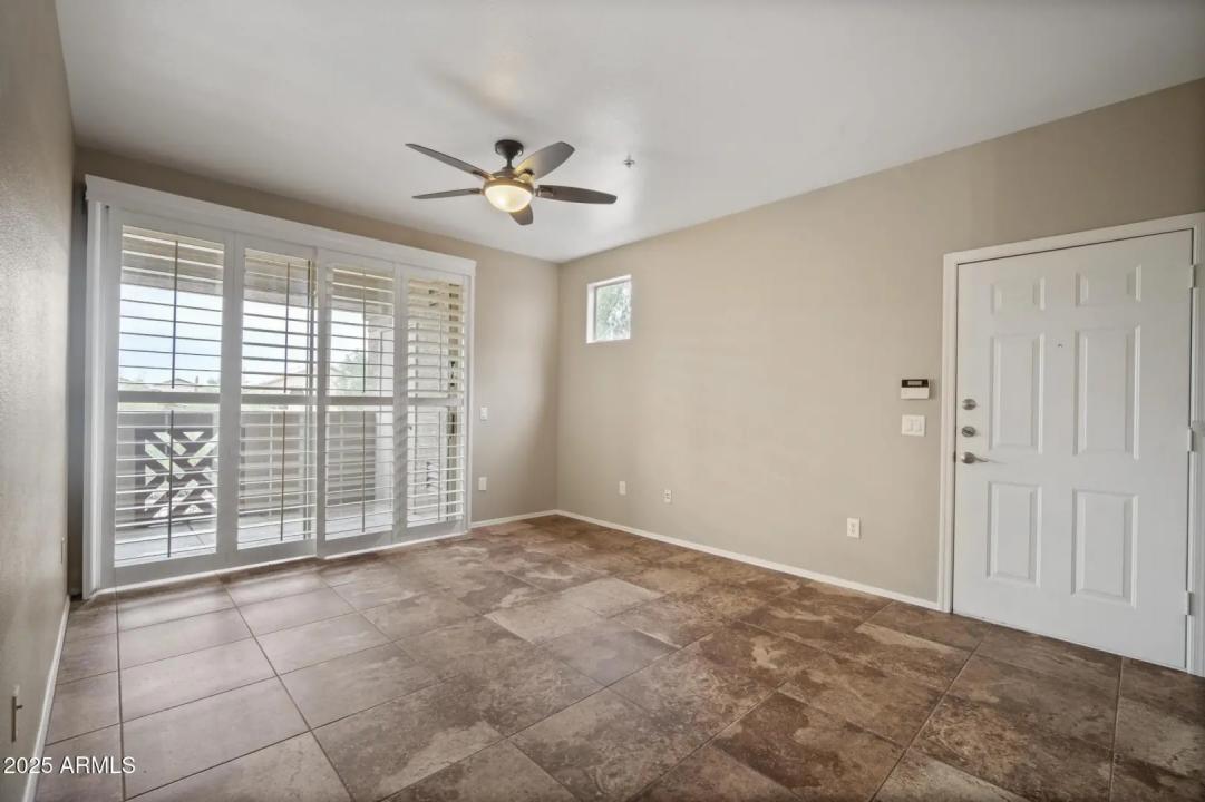 Real Estate Picture 3