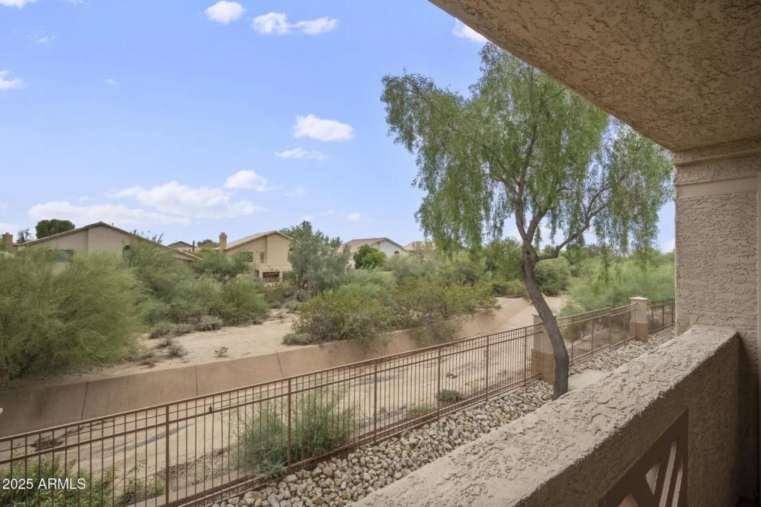 Real Estate Picture 20