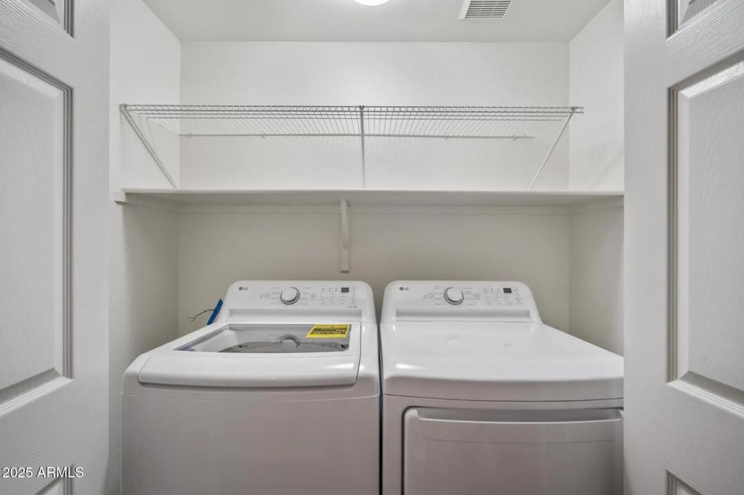 Real Estate Picture 19