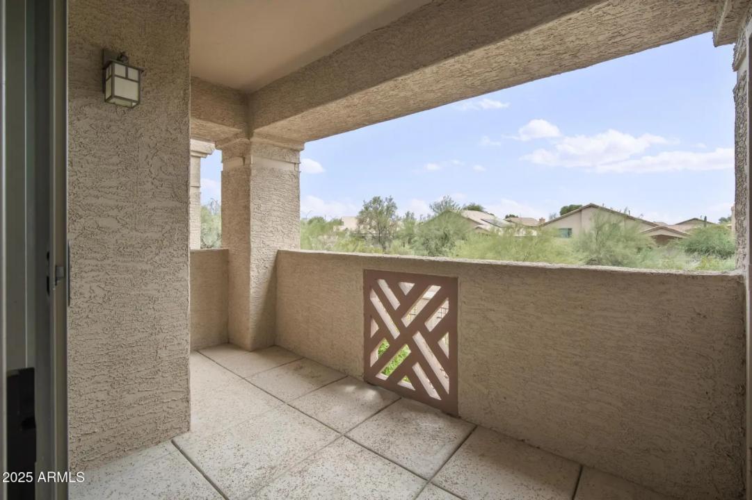 Real Estate Picture 22