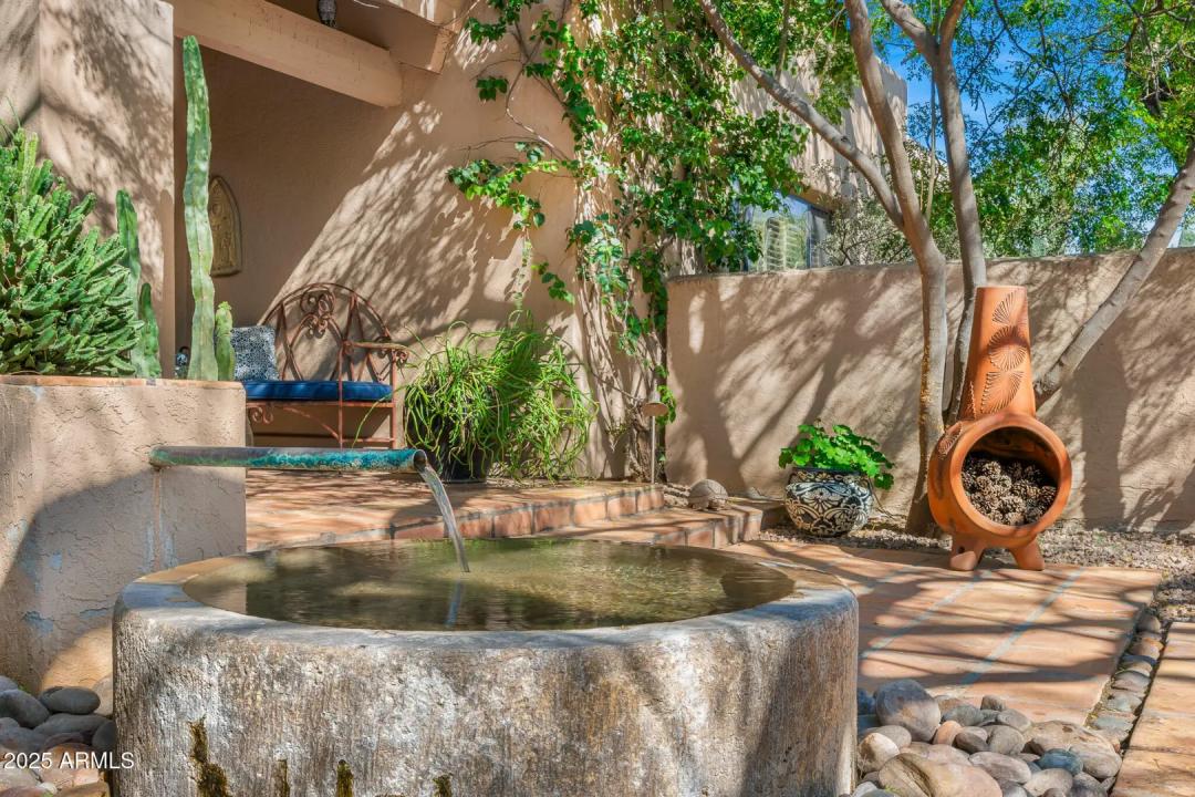 Real Estate Picture 6
