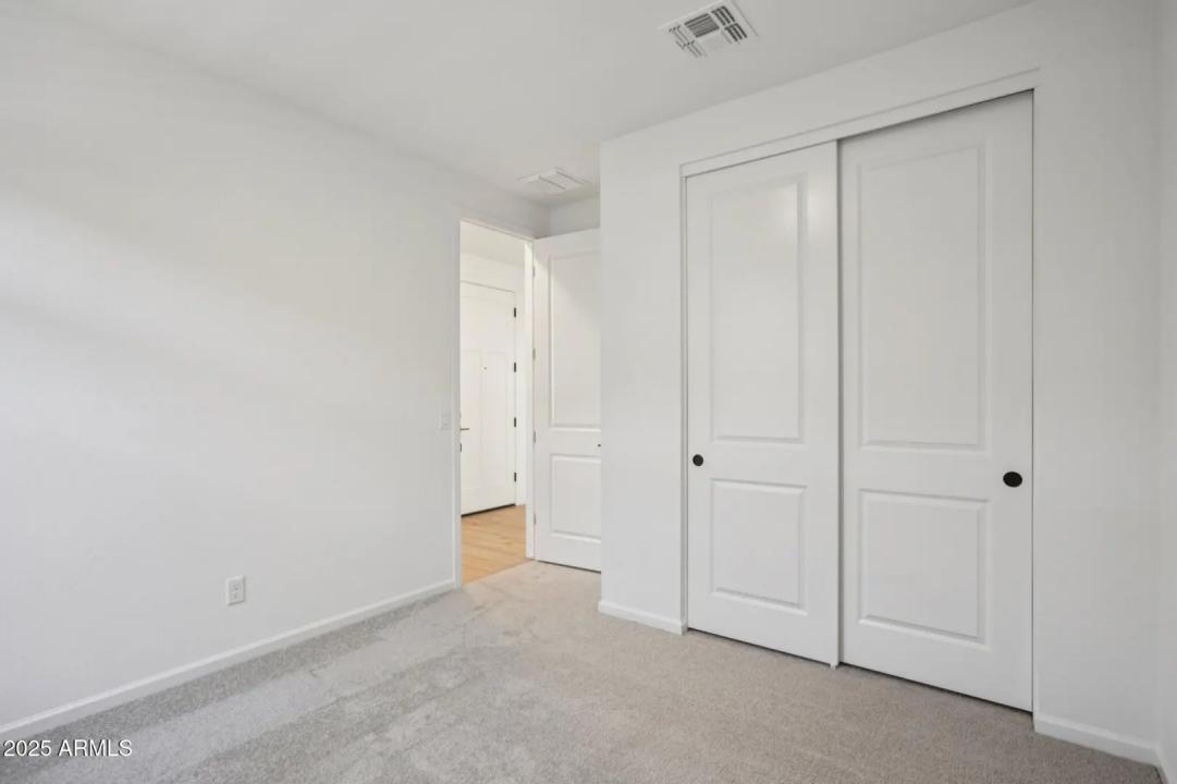 Real Estate Picture 19