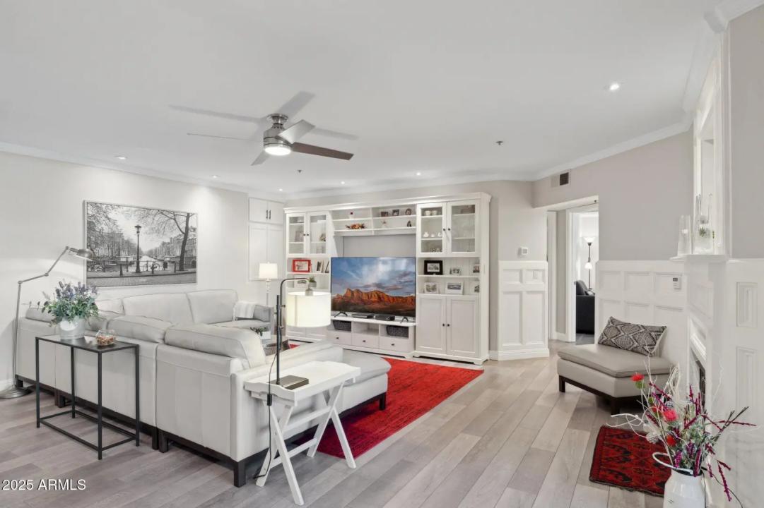 Real Estate Picture 1