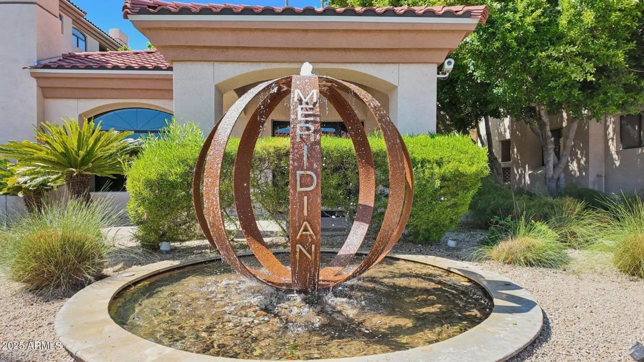 Real Estate Picture 18