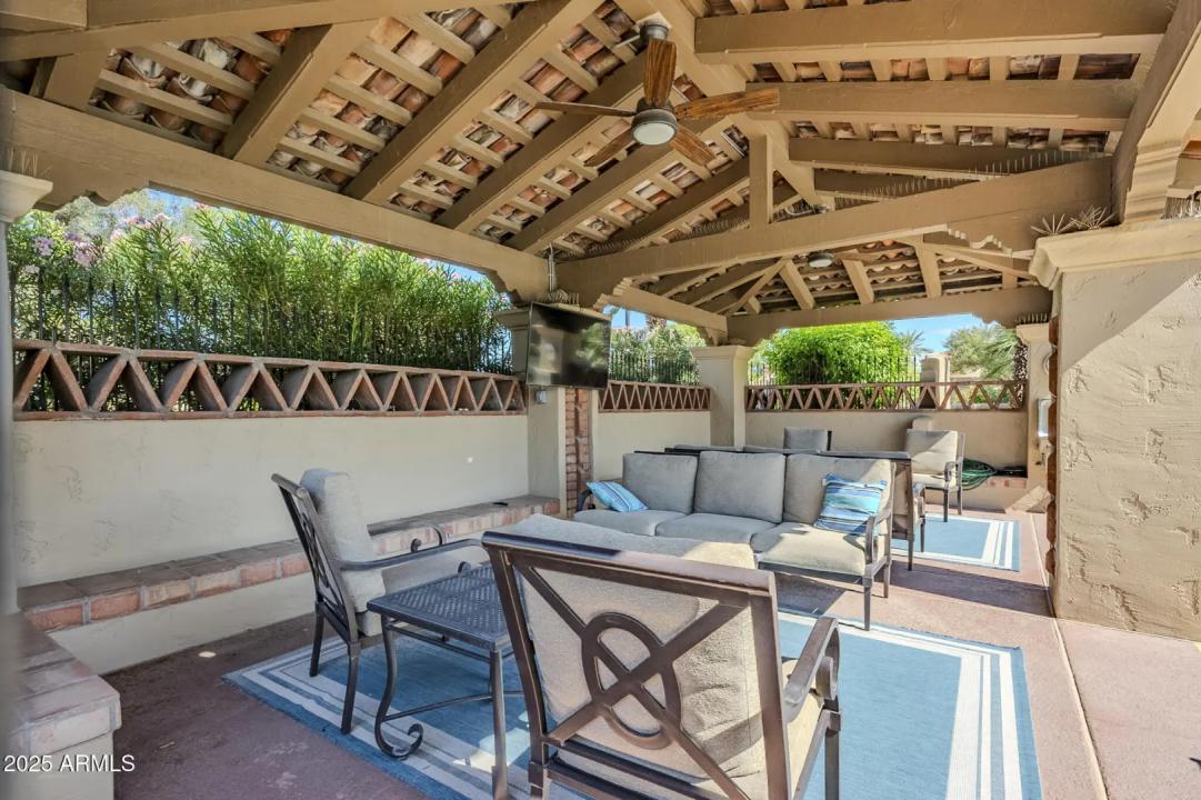 Real Estate Picture 28