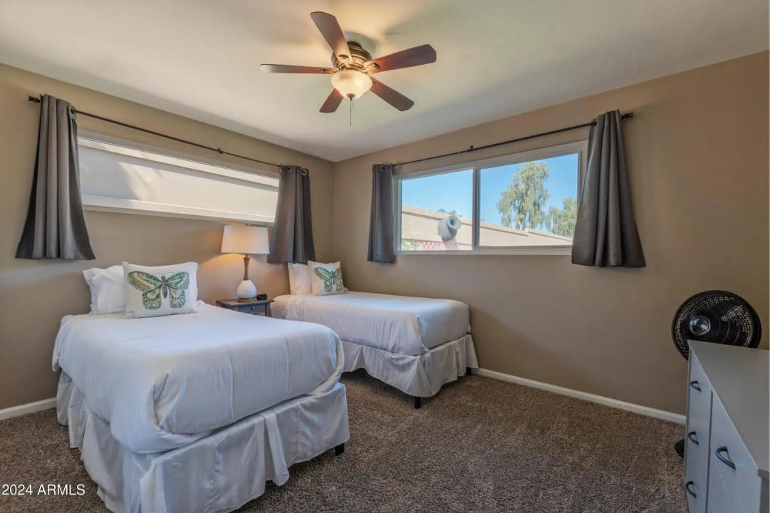 Real Estate Picture 19