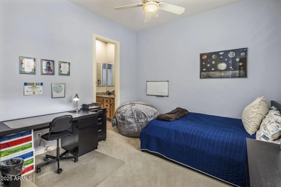 Real Estate Picture 21