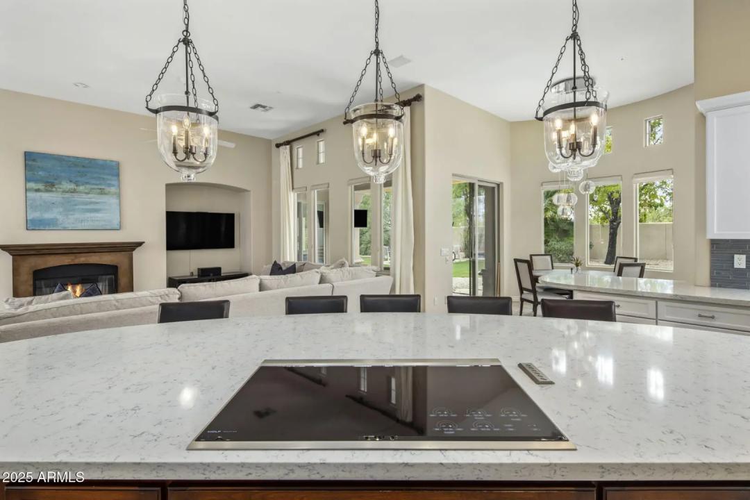 Real Estate Picture 13