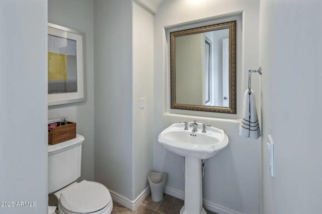 Real Estate Picture 26