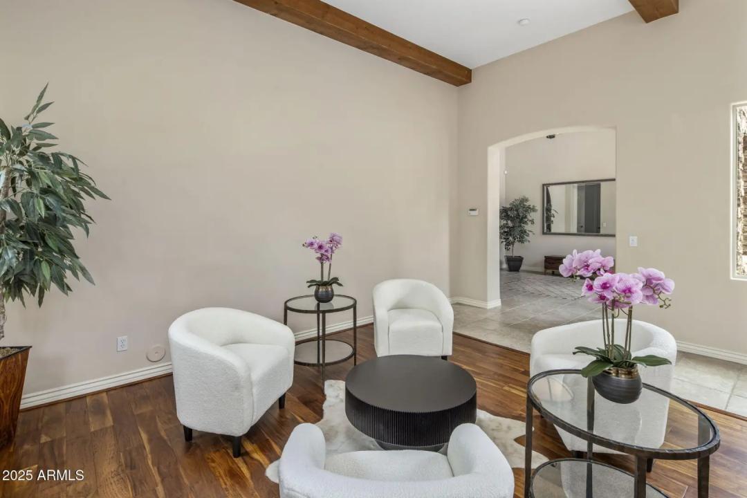 Real Estate Picture 10