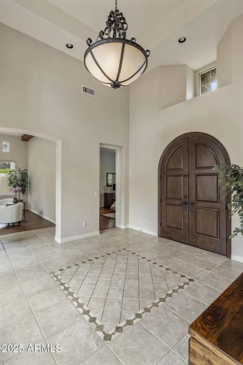 Real Estate Picture 9