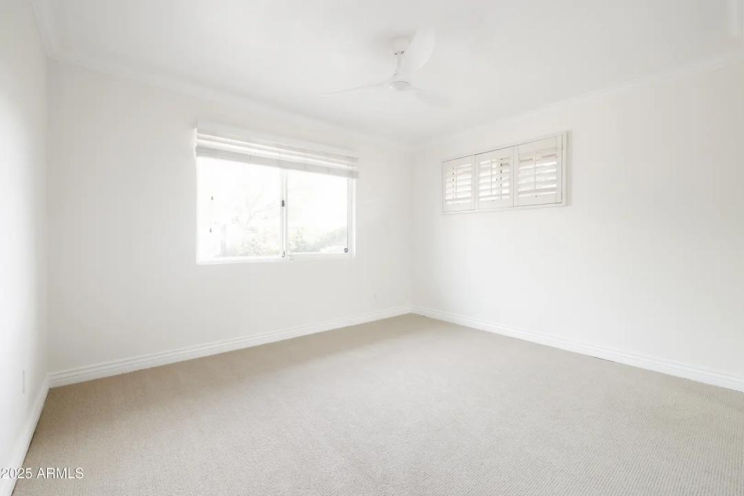 Real Estate Picture 34