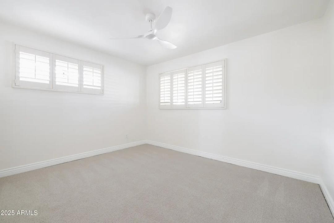 Real Estate Picture 28
