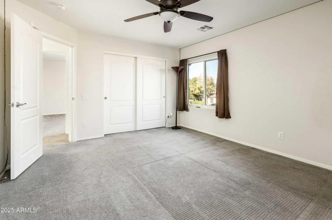 Real Estate Picture 30