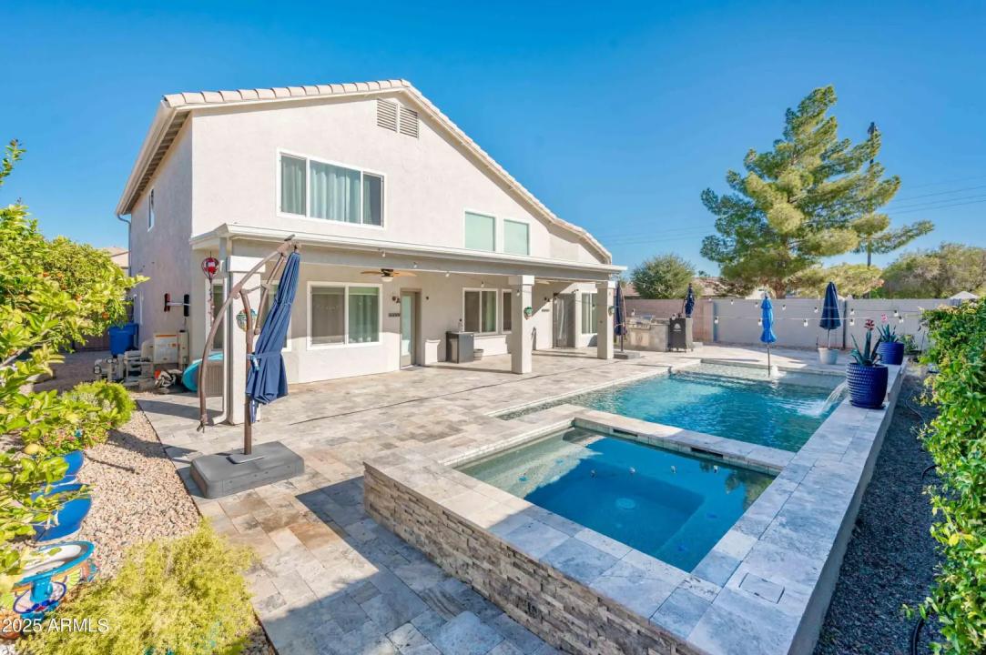 Real Estate Picture 40