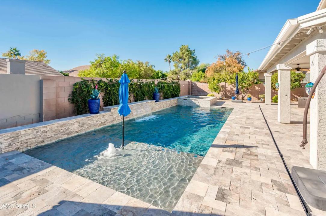 Real Estate Picture 37