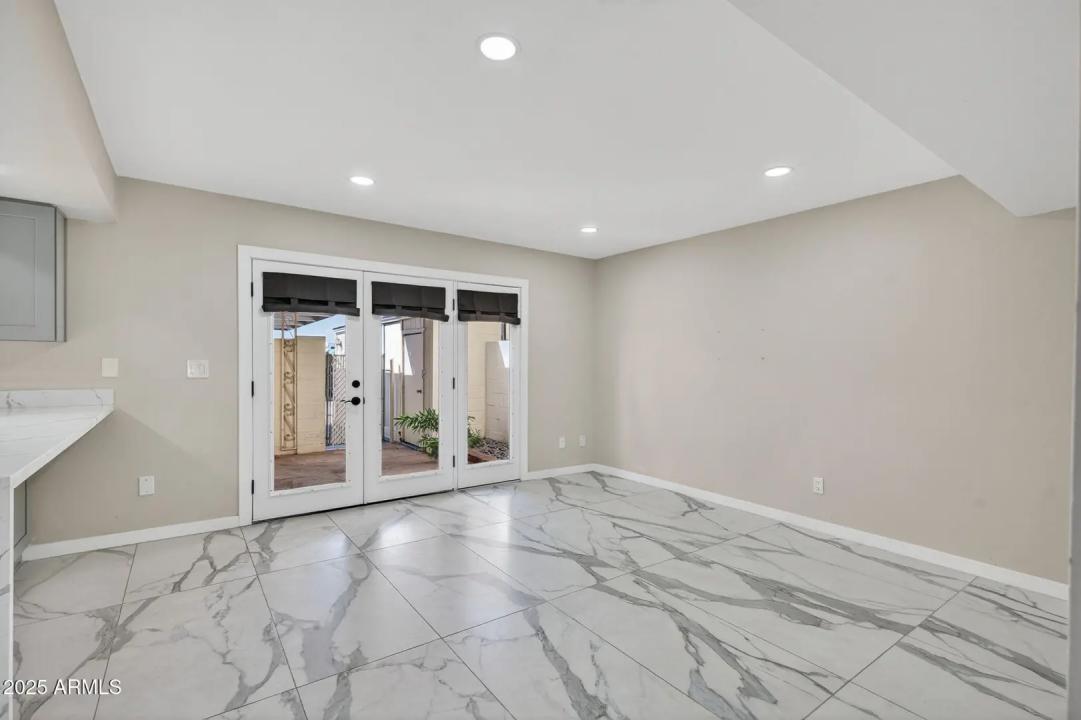 Real Estate Picture 6